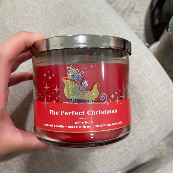 Bath & Body Works Other - NEW The Perfect Christmas 🎅🏻 3 wick candle !